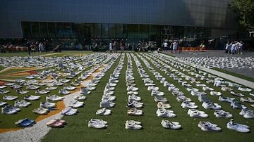 فيديو | فعالية هولندية تخليدًا للشهداء من الطواقم الطبية في غزة