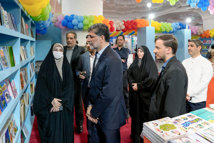 تقرير مصور| مشارکة العتبة الرضویة المقدسة في معرض طهران الدولي السادس والثلاثين للكتاب