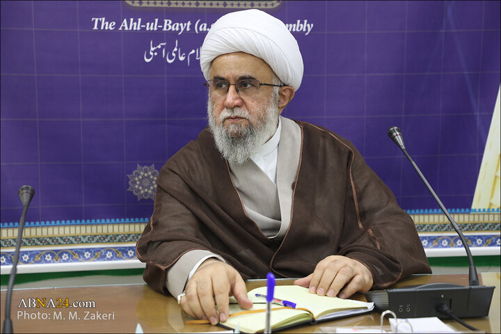 گزارش تصویری | دیدار مدیر حسینیه امام علی(ع) روسیه با آیت‌الله رمضانی