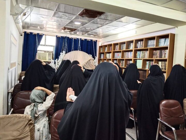 إقامة دورة "على خُطى زينب" لتأهيل الخطيبات الحسينية في بغداد