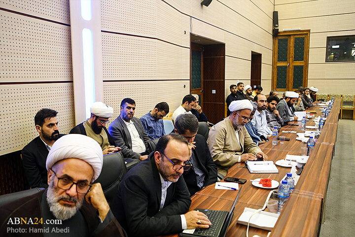 جلسه «اخلاق اداری» با سخنرانی دبیرکل مجمع جهانی اهل‌بیت(ع)