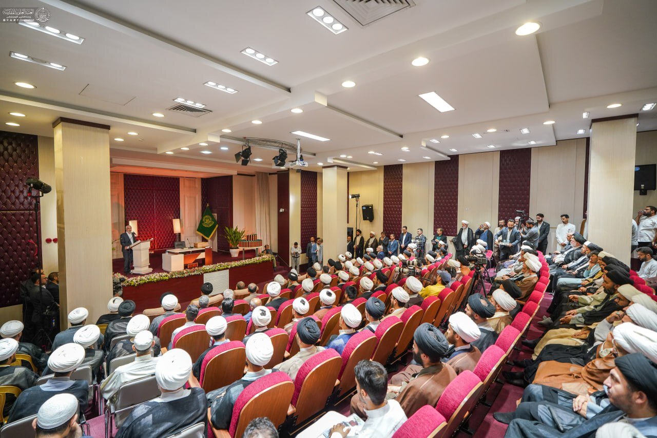 تجلیل آستان مقدس علوی از آیتالله جوادی آملی با حضور علما و دانشگاهیان + تصاویر