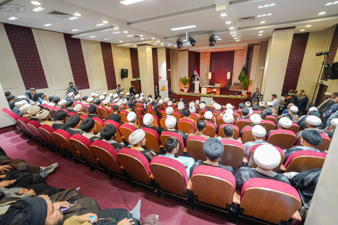 تجلیل آستان مقدس علوی از آیتالله جوادی آملی با حضور علما و دانشگاهیان + تصاویر