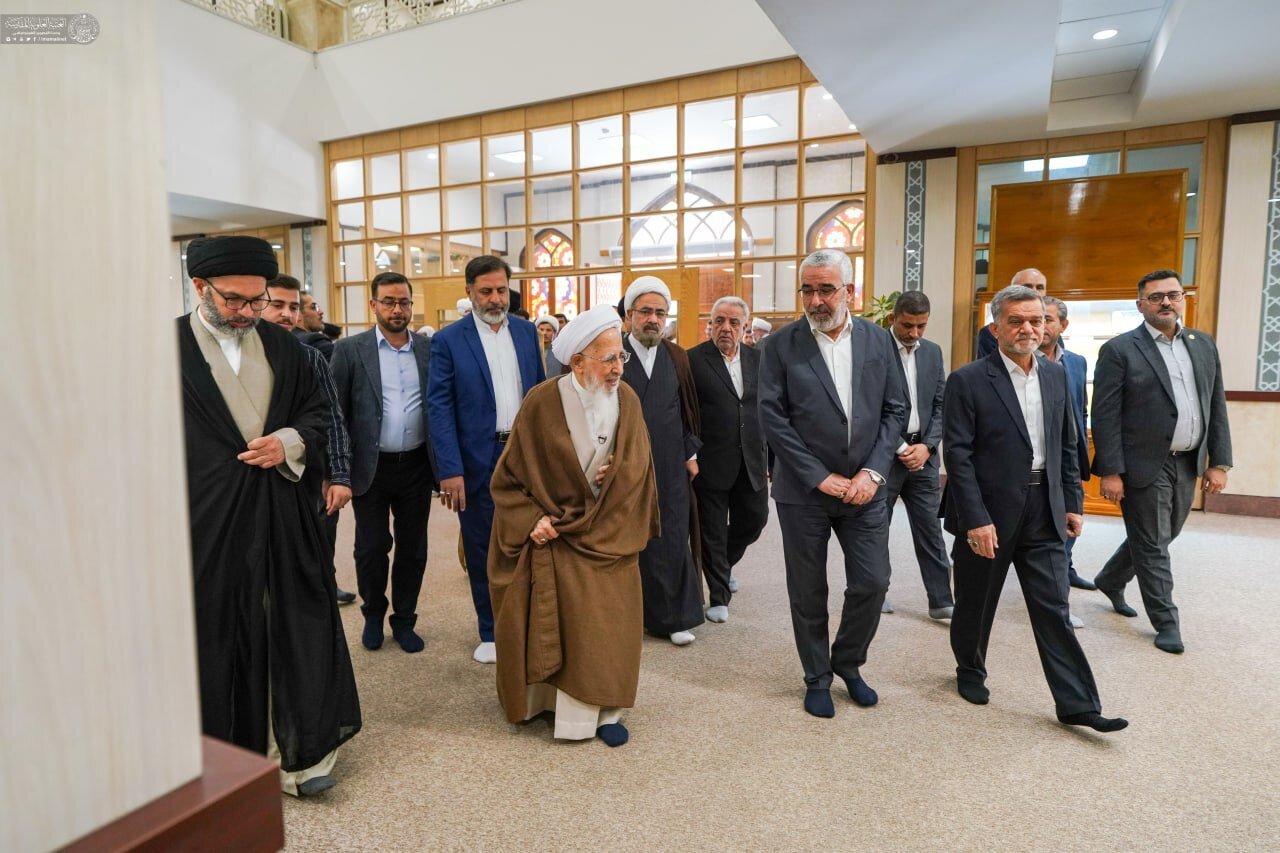 **Taclîlê Astanê(Mezargeha) Mûqedese Elawî ji Ayetullah Cewadî Amolî bi beşdariya alim û zankoyan + wêne**