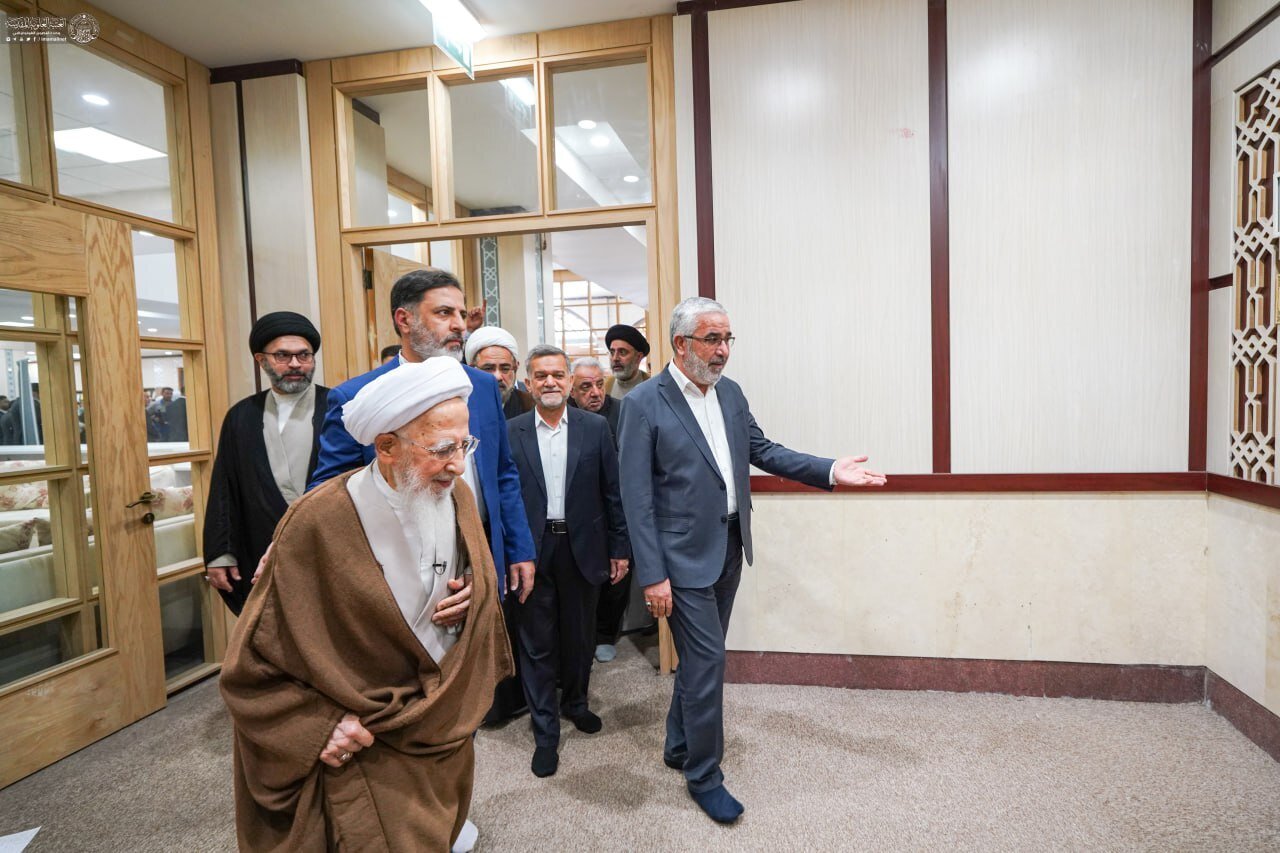 **Taclîlê Astanê(Mezargeha) Mûqedese Elawî ji Ayetullah Cewadî Amolî bi beşdariya alim û zankoyan + wêne**