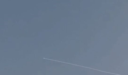 فيديو | مشاهد جديدة للصاروخ اليمني في سماء القدس المحتلة