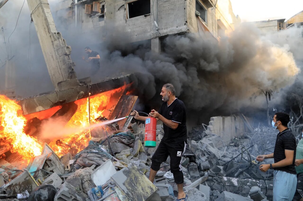 گودال ایجاد شده در محل ترور محمد سنوار + ویدیو