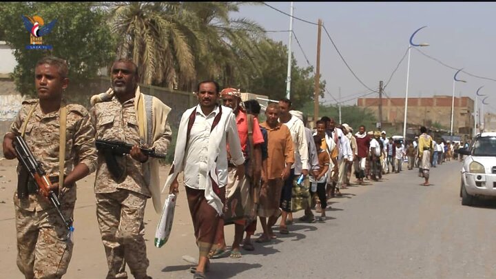 تقرير مصور| توقيع وثيقة الشرف القلبي والبراءة من علماء أمريكا والكيان الصهيوني في الحديدة اليمنية