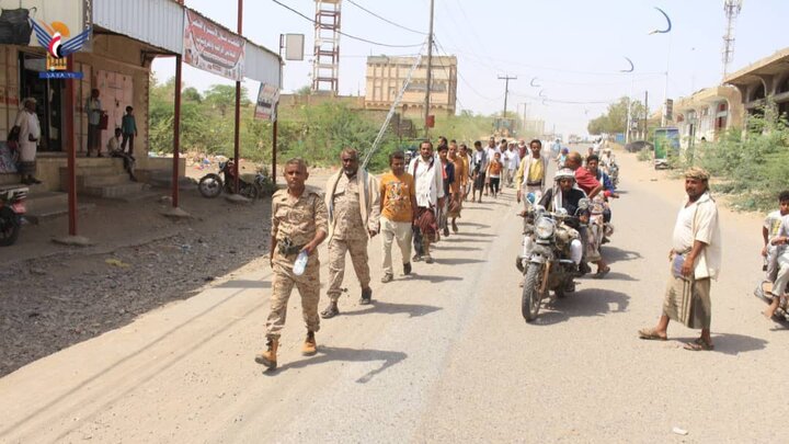 تقرير مصور| توقيع وثيقة الشرف القلبي والبراءة من علماء أمريكا والكيان الصهيوني في الحديدة اليمنية