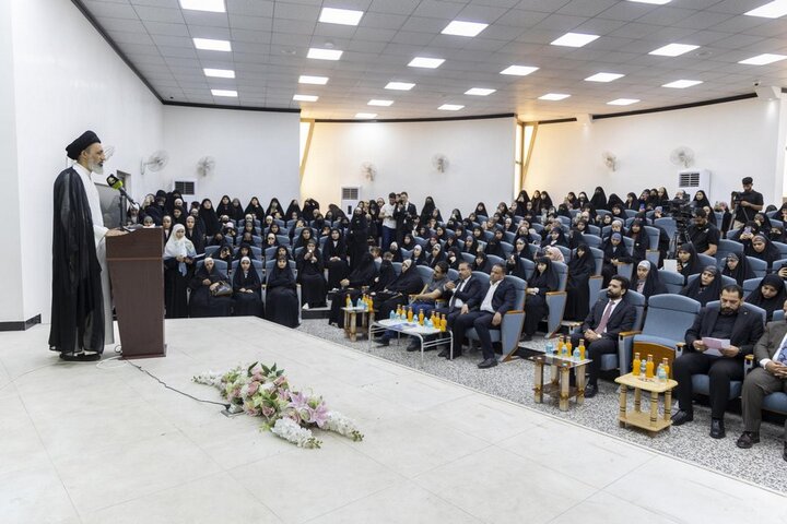مهرجان رونق العفّة في جامعة الفرات الأوسط التقنية بمحافظة النجف