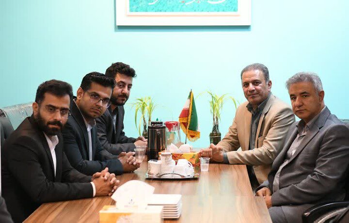 تصاویر| دیدار شیخ الاسلام معاون وزیر آموزش و پرورش با نماینده ولی فقیه در فارس