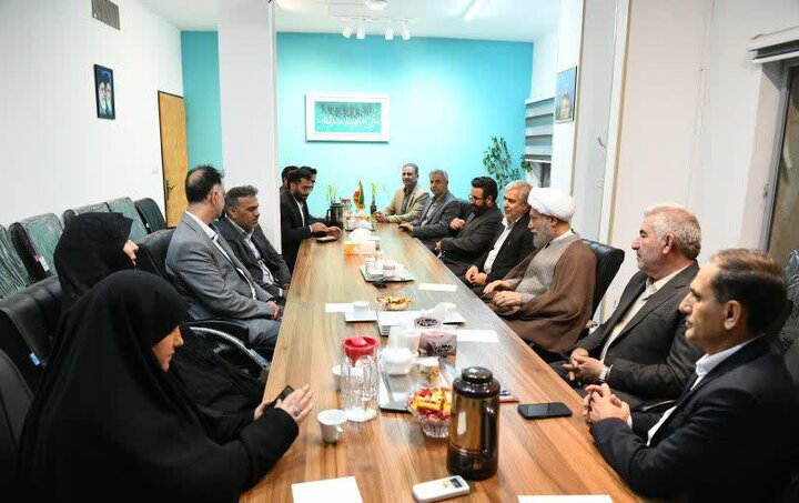 تصاویر| دیدار شیخ الاسلام معاون وزیر آموزش و پرورش با نماینده ولی فقیه در فارس