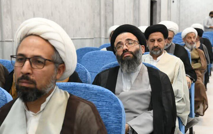 تصاویر| اجلاسیه مدیران مدارس علمیه فارس در شیراز