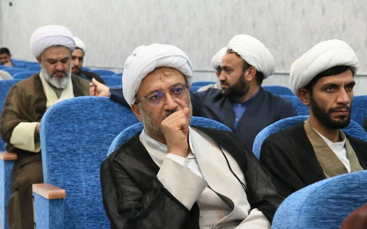 تصاویر| اجلاسیه مدیران مدارس علمیه فارس در شیراز