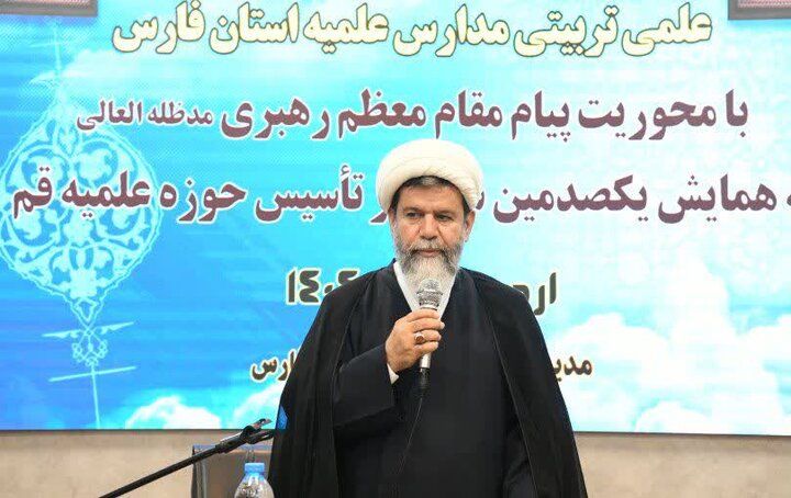 تصاویر| اجلاسیه مدیران مدارس علمیه فارس در شیراز