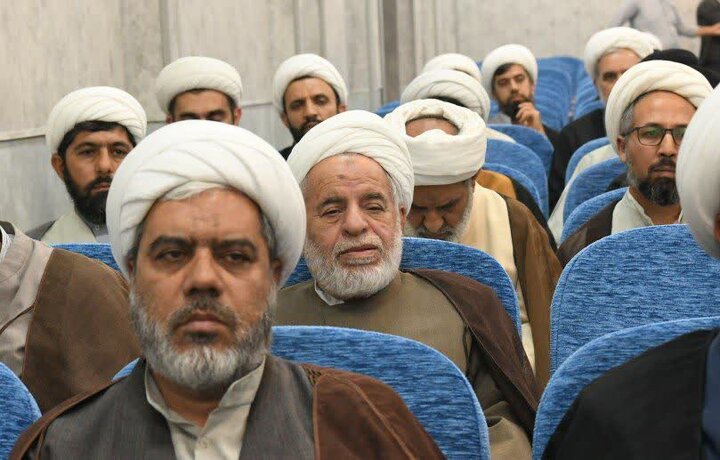 تصاویر| اجلاسیه مدیران مدارس علمیه فارس در شیراز