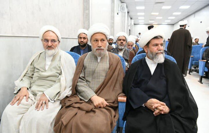 تصاویر| اجلاسیه مدیران مدارس علمیه فارس در شیراز