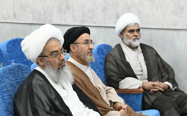 تصاویر| اجلاسیه مدیران مدارس علمیه فارس در شیراز