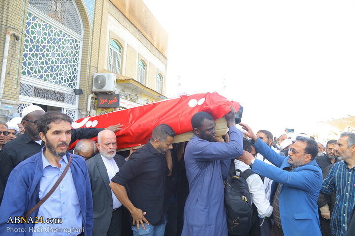 مراسم تشییع پیکر مرحوم حجت‌الاسلام نقده‌دوزان در شهر قم