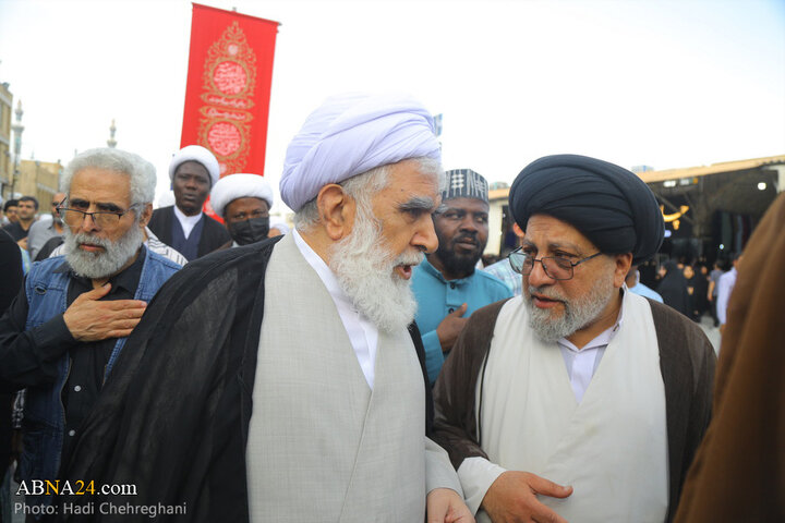 مراسم تشییع پیکر مرحوم حجت‌الاسلام نقده‌دوزان در شهر قم
