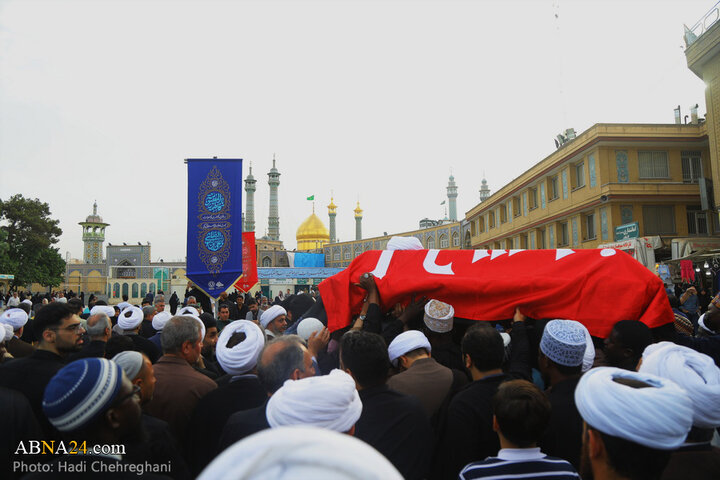 گزارش تصویری | مراسم تشییع پیکر مرحوم حجت‌الاسلام نقده‌دوزان در شهر قم - ۱