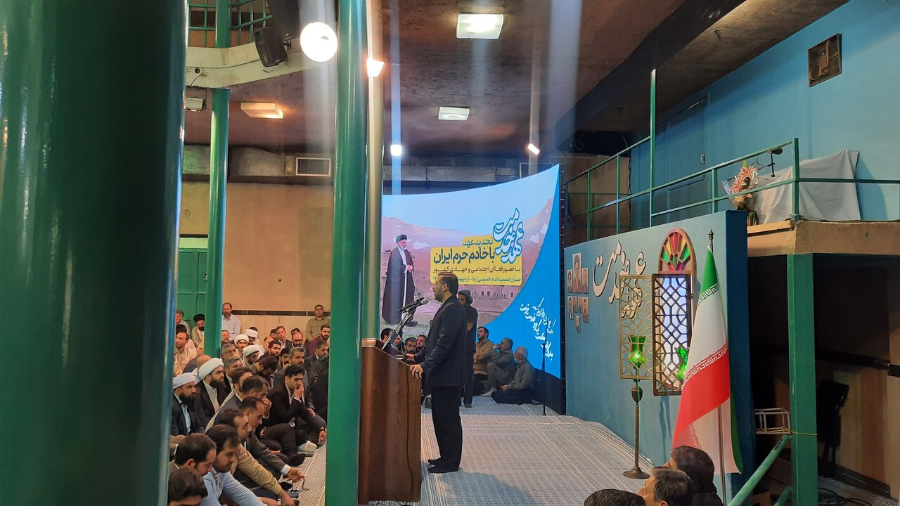 گزارش ابنا از عهد خدمت با خادم ملت در جماران/ پاسداشت یکسالگی شهادت رئیسجمهور مردمی