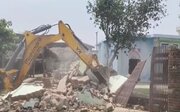 फतेहपुर से नेपाल बॉर्डर तक मदरसों और मस्जिदों पर आफत