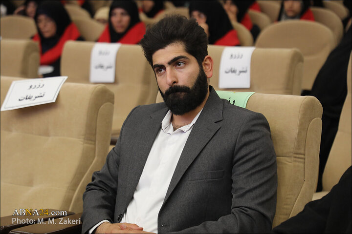 "Rapora Wêne | Sêyemîn Konferansa ‘Ragihandekarên Mihribanî û Mirovazê’ li Civata Zehrayê (s.x) ya Bajara Qomê"