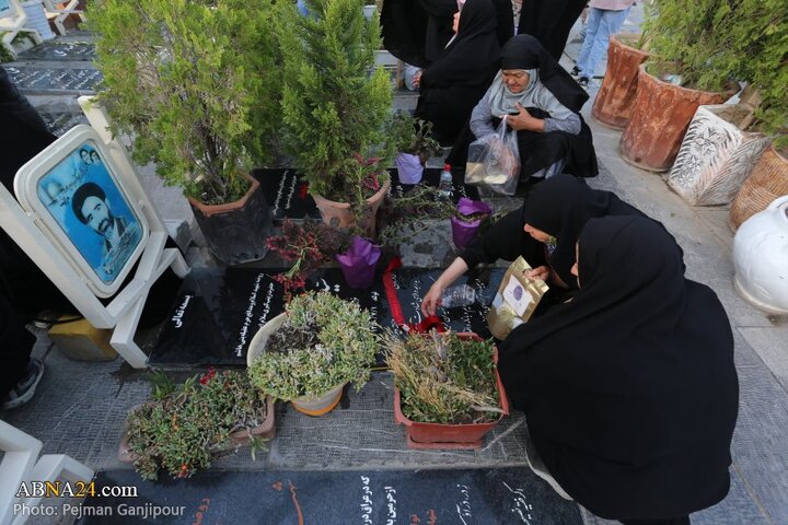 مراسم سالگرد تاسیس لشکر فاطمیون در شهر اصفهان