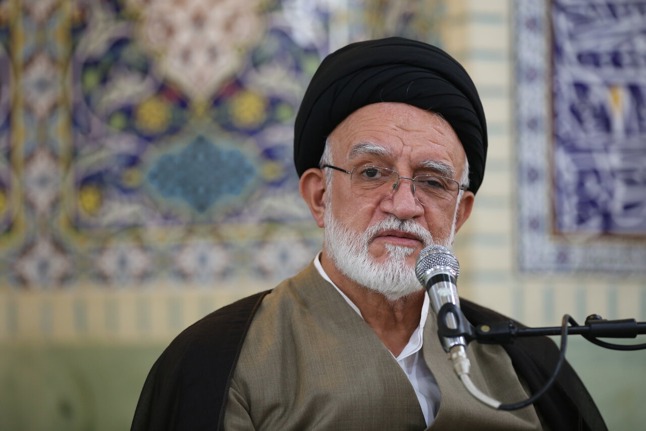 تخریب مسجد وقفی بر اساس فتوای مراجع، حرام است/ مسجد را نمی‌توان تبدیل به پاساژ تجاری کرد