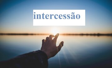 É permitido pedir intercessão aos proximos de Deus após a morte?