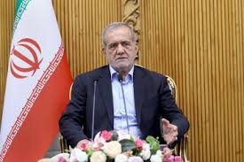 الرئيس بزشكيان: نتفاوض مع واشنطن ولا نخشى تهديداتها
