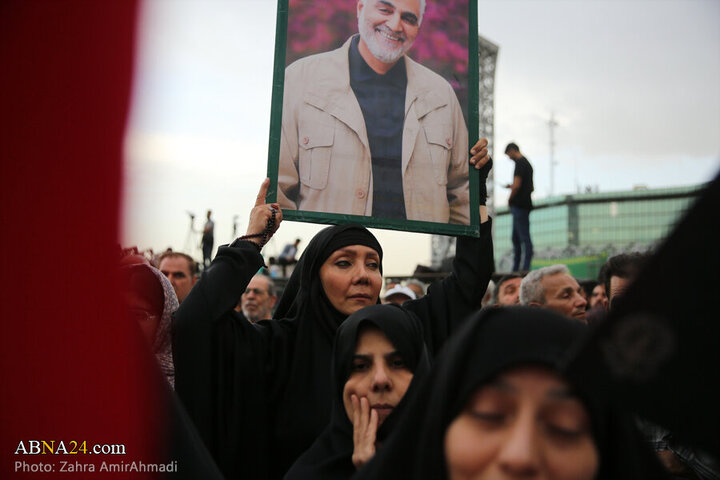 تقرير مصور| مراسم الذكرى السنوية الأولى لاستشهاد آية الله رئيسي بساحة الإمام الحسين (ع) في طهران