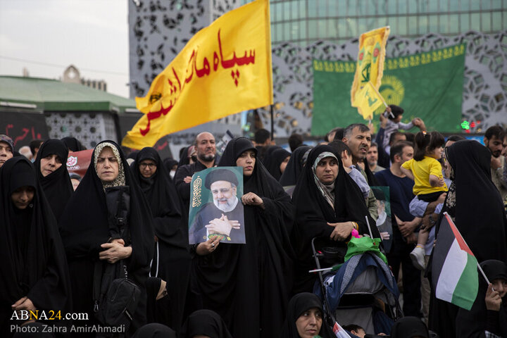 تقرير مصور| مراسم الذكرى السنوية الأولى لاستشهاد آية الله رئيسي بساحة الإمام الحسين (ع) في طهران