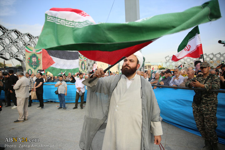 تقرير مصور| مراسم الذكرى السنوية الأولى لاستشهاد آية الله رئيسي بساحة الإمام الحسين (ع) في طهران