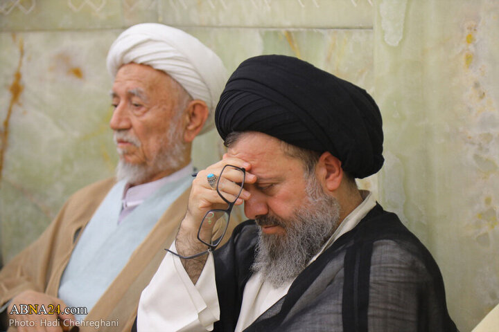 Informe fotográfico | Ceremonia del 16.º aniversario del fallecimiento del Ayatolá Bahjat en la Mezquita Adham de Qom