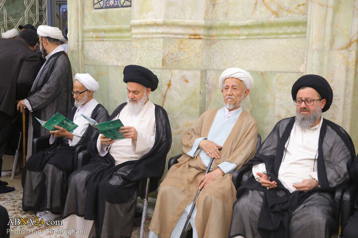 Informe fotográfico | Ceremonia del 16.º aniversario del fallecimiento del Ayatolá Bahjat en la Mezquita Adham de Qom