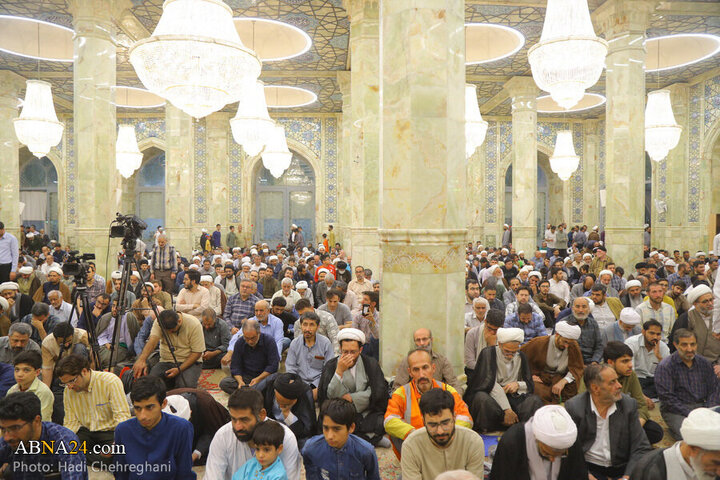 Informe fotográfico | Ceremonia del 16.º aniversario del fallecimiento del Ayatolá Bahjat en la Mezquita Adham de Qom