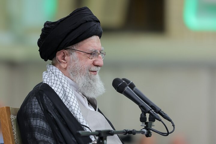 دیدار معلمان با رهبر انقلاب