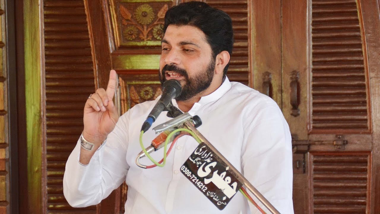 Video: Shia Speaker; Islam is not in danger by Europe's naked bodies, but by scarfed Arab heads!