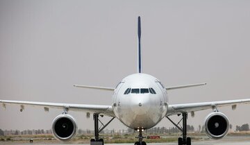 تأخیر طولانی پرواز حج تمتع ۳۶۰۲ به دلیل نقص فنی؛ مسافران در گرما و بلاتکلیفی
