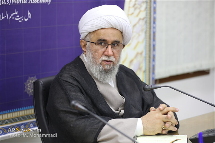 گزارش تصوریری | دیدار جمعی از نمایندگان طلاب استان گیلان با آیت‌الله رمضانی