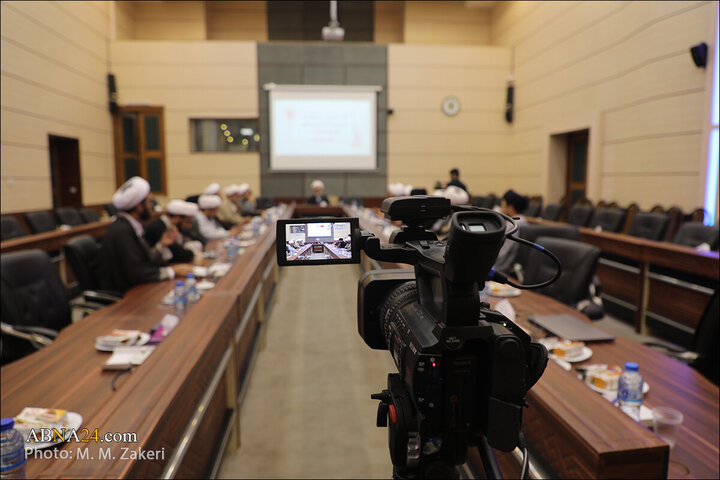 Photos: Session of ABWA's clerics on Charter of "Leading and Outstanding Field"