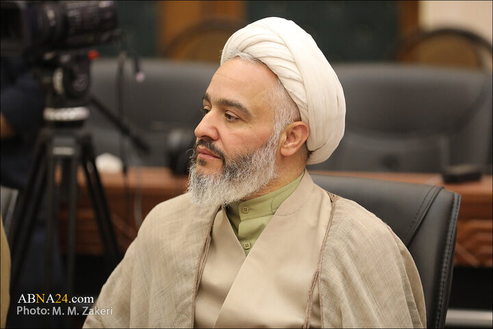 Photos: Session of ABWA's clerics on Charter of "Leading and Outstanding Field"