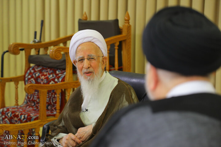 دیدار نماینده آیت‌الله سیستانی در ایران با آیت‌الله جوادی آملی