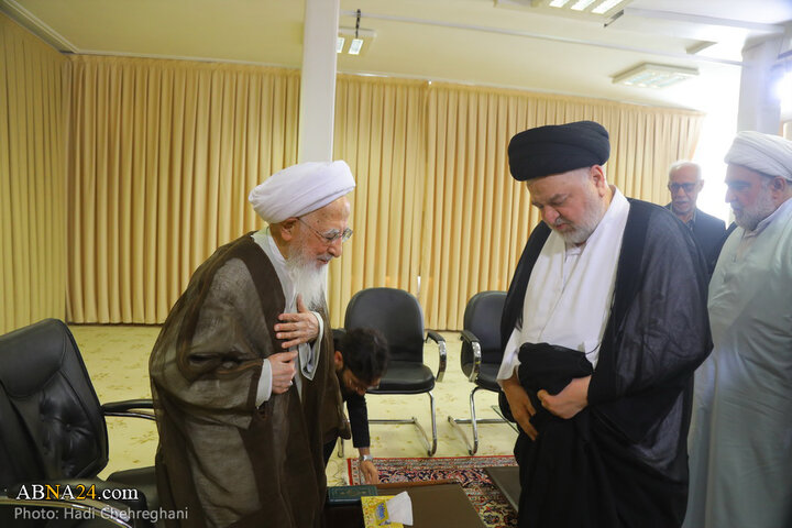 دیدار نماینده آیت‌الله سیستانی در ایران با آیت‌الله جوادی آملی