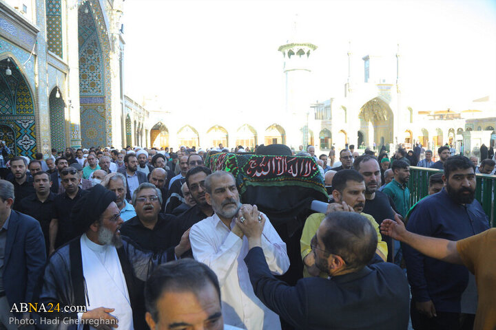 تقرير مصور| تشييع جثمان المحقق والأستاذ بالحوزة العلمية السيد "الخراساني" بمدينة قم