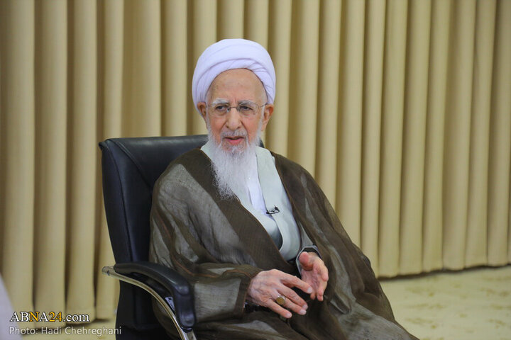 Photos: Ayatollah Sistani's representative in Iran meets with Ayatollah Javadi Amoli