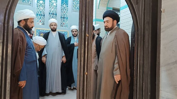 Photos: Memorial ceremony of late Hujjat al-Islam Naqdeh Dozan held in Najaf