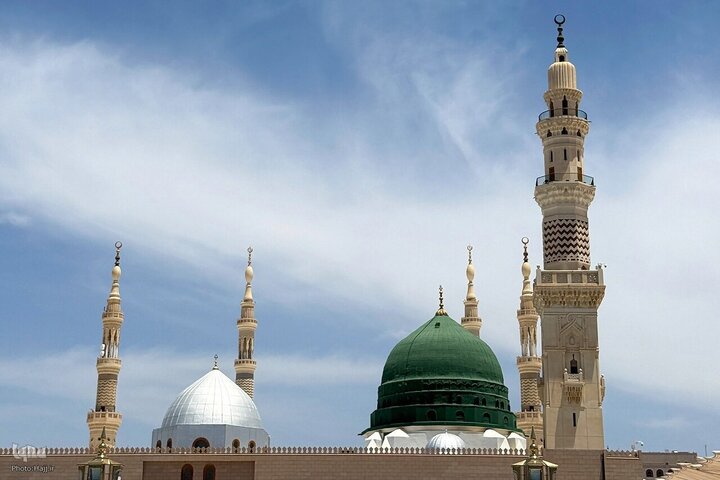 Informe fotográfico | Peregrinos visitan la Mezquita del Profeta Muhammad (la paz sea con él) antes del Hayy 2025